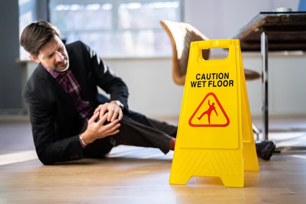 How to Handle a Slip and Fall Accident
